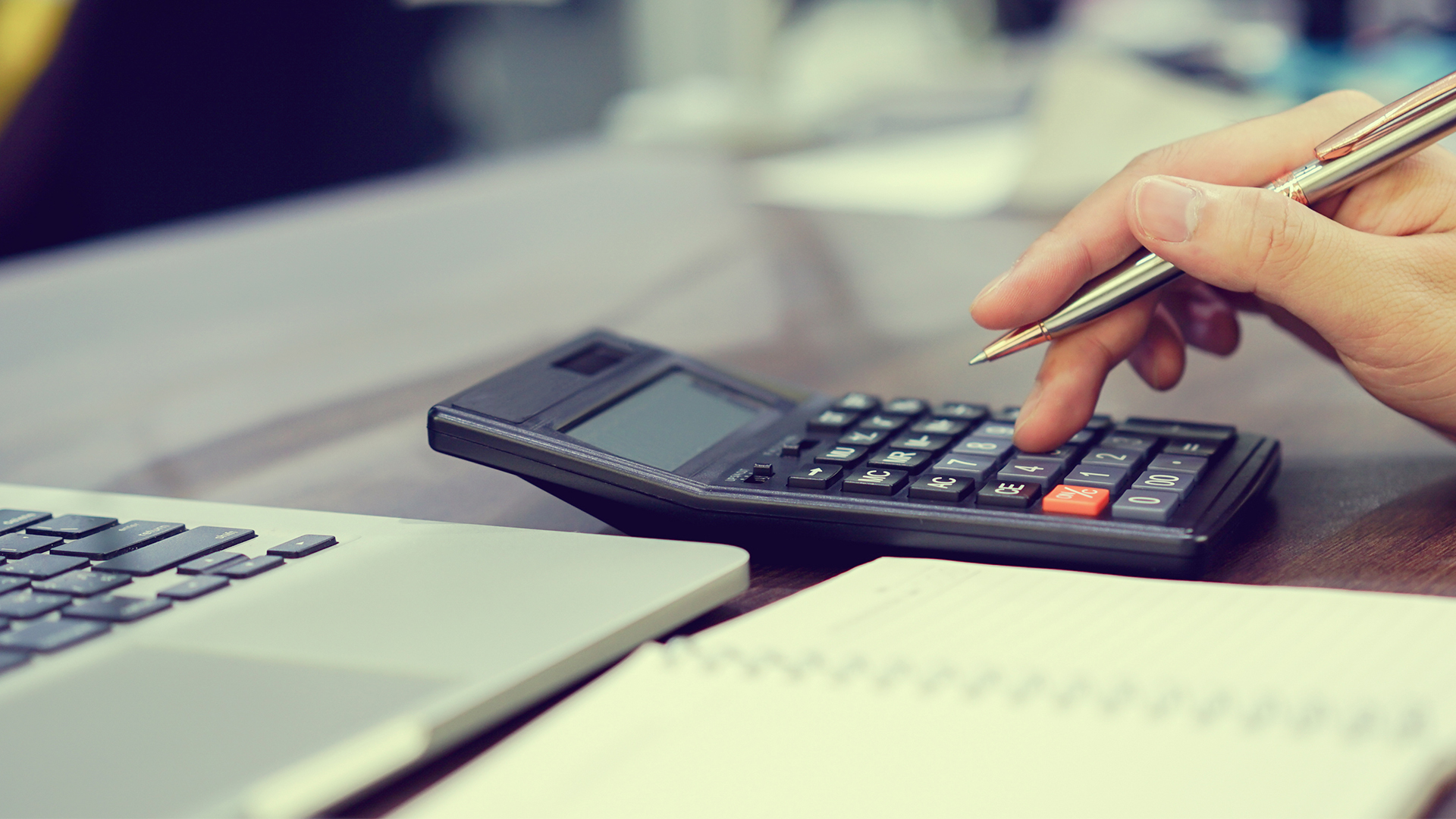 Financial-Institution-Calculate-computer-compute-tax-wage