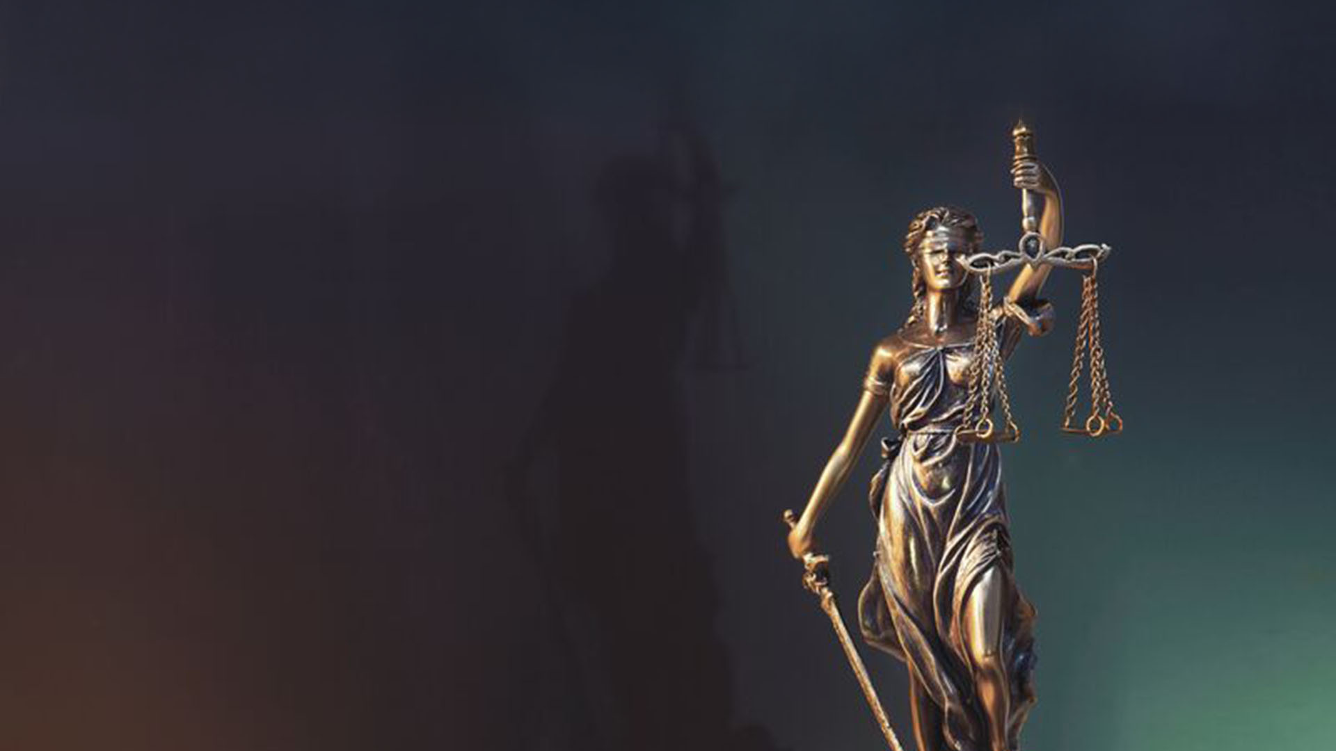 Litigation-dispute-resolution-scale-judge-AdobeStock_141436949