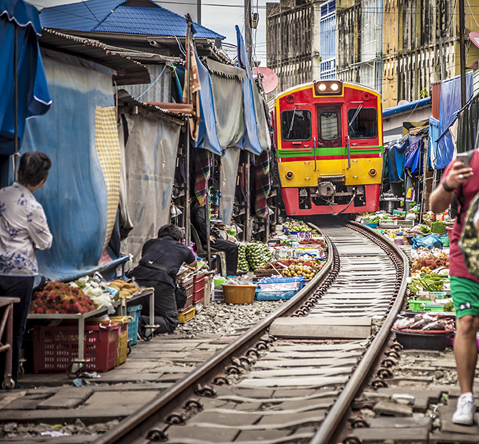 Maeklong Railway Market