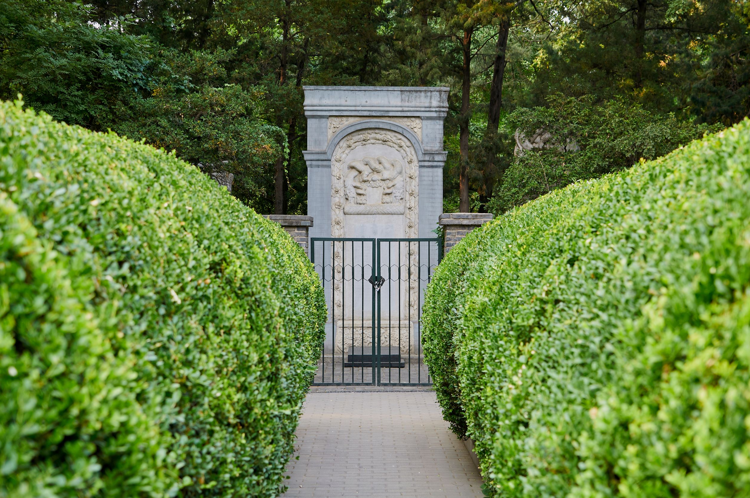 the tombstone in Beijing of Matteo Ricci