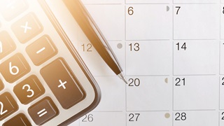 Calendar calculator and a pen