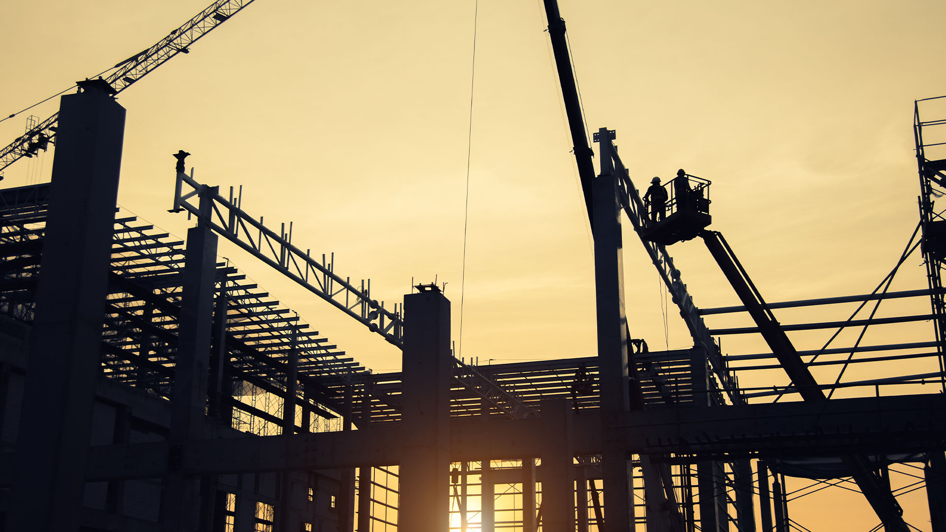 Construction-infrastructure-engineering-workers-build