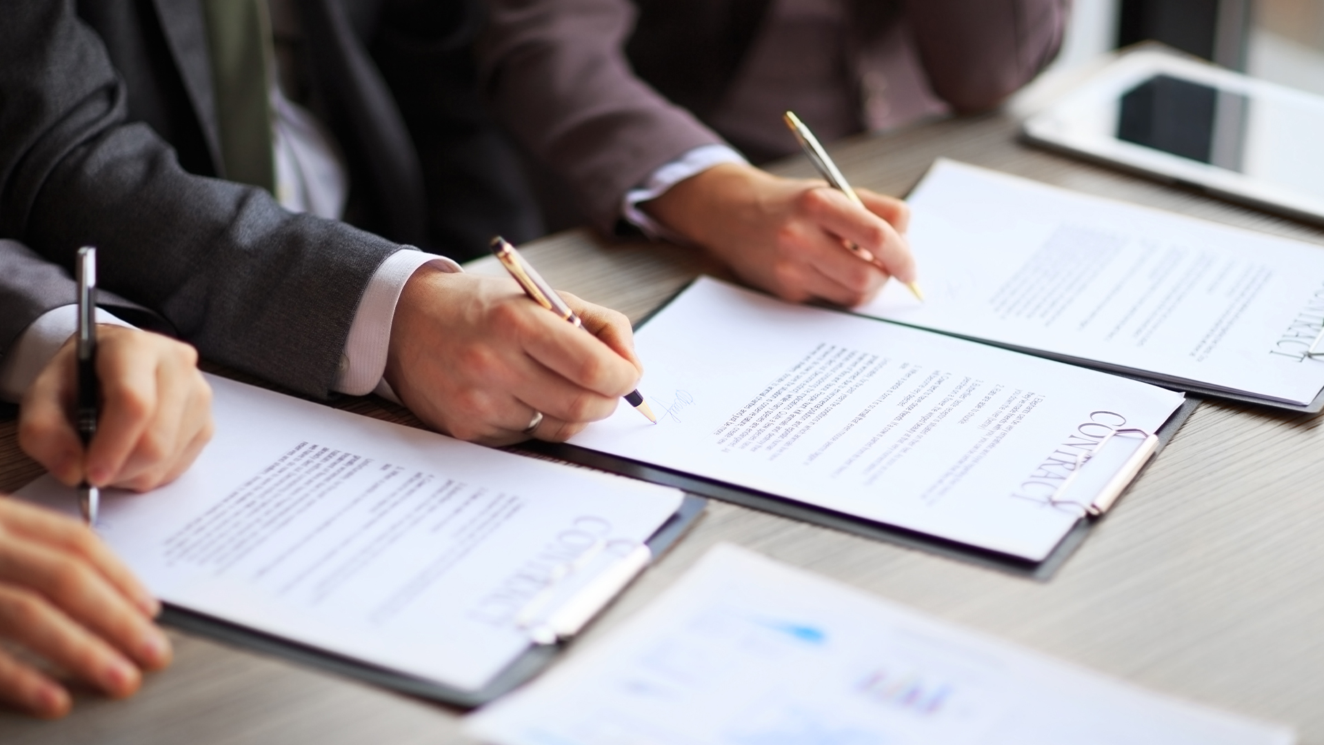 Contact-panel-memorandum-sign-agreement