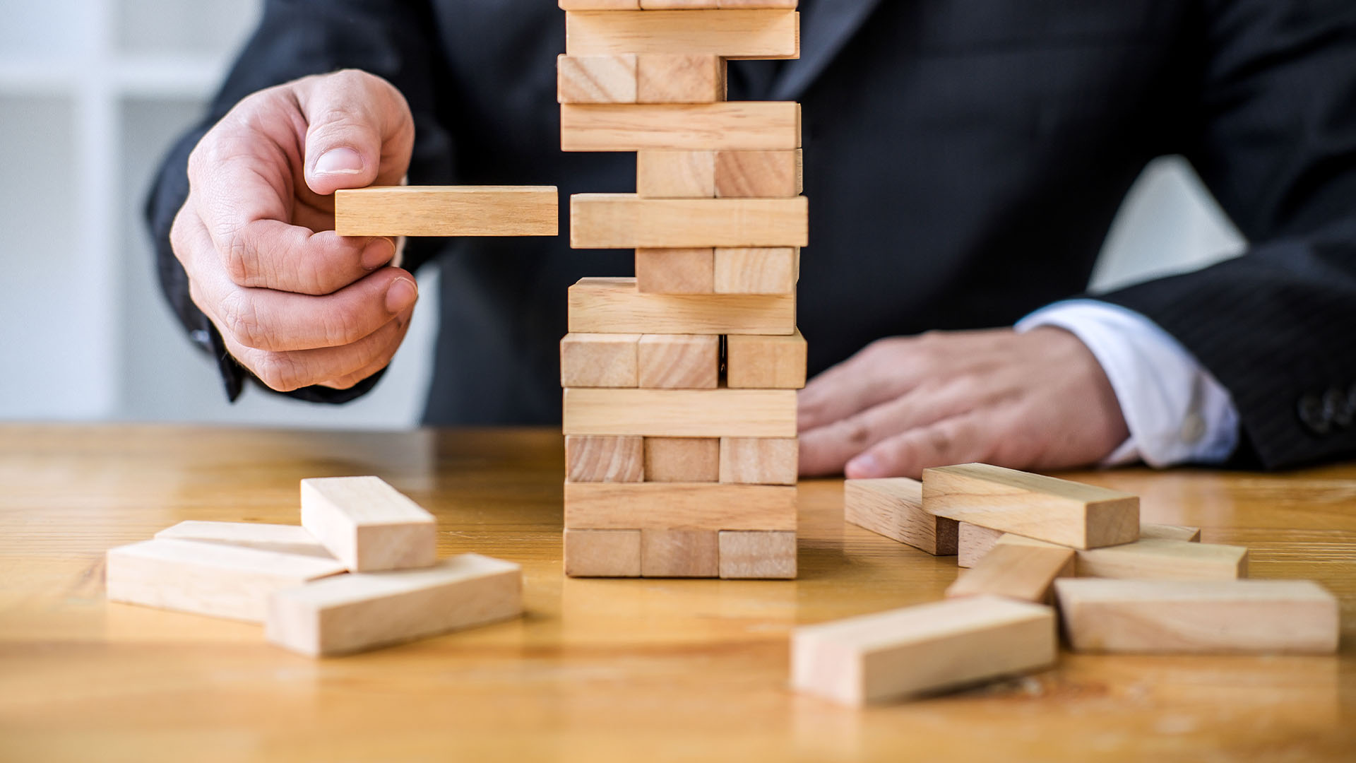 The ‘false comfort’ of extended temporary insolvency law measures and the need for deeper structural reform