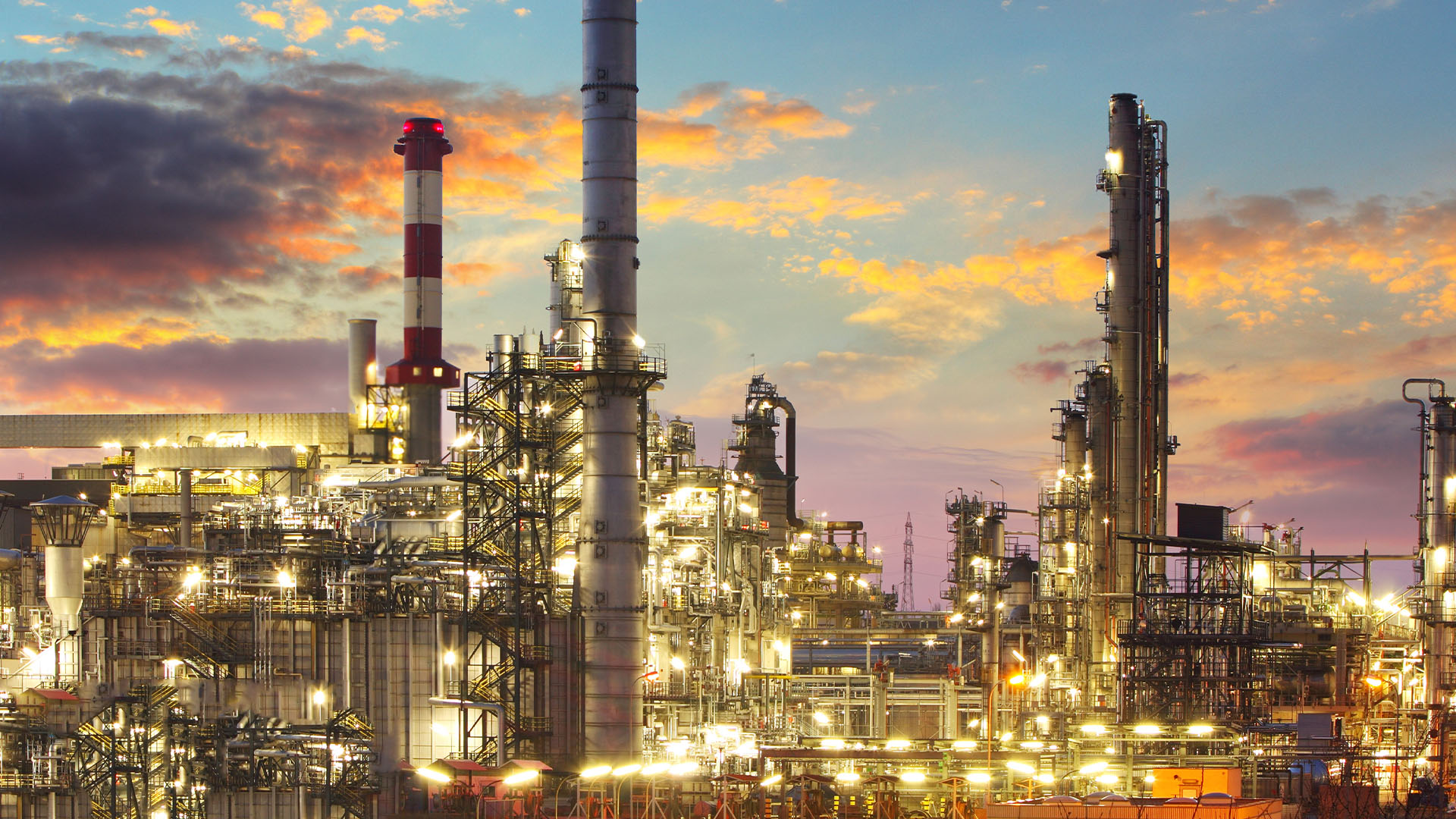 CCS hubs: How useful is the analogy with an LNG Liquefaction project?