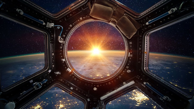 Global-Outer-space-universe-globe-earth-spaceship