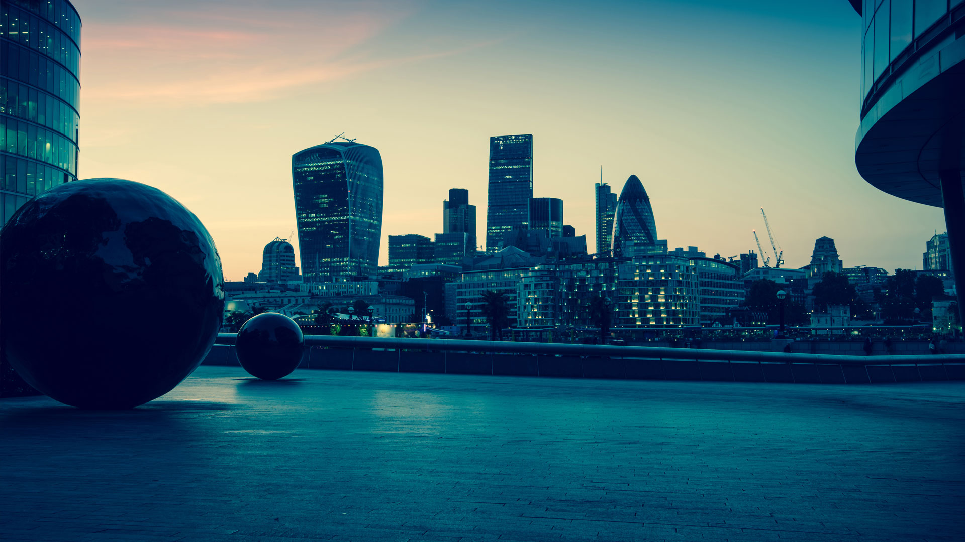 London skyline looking at the City