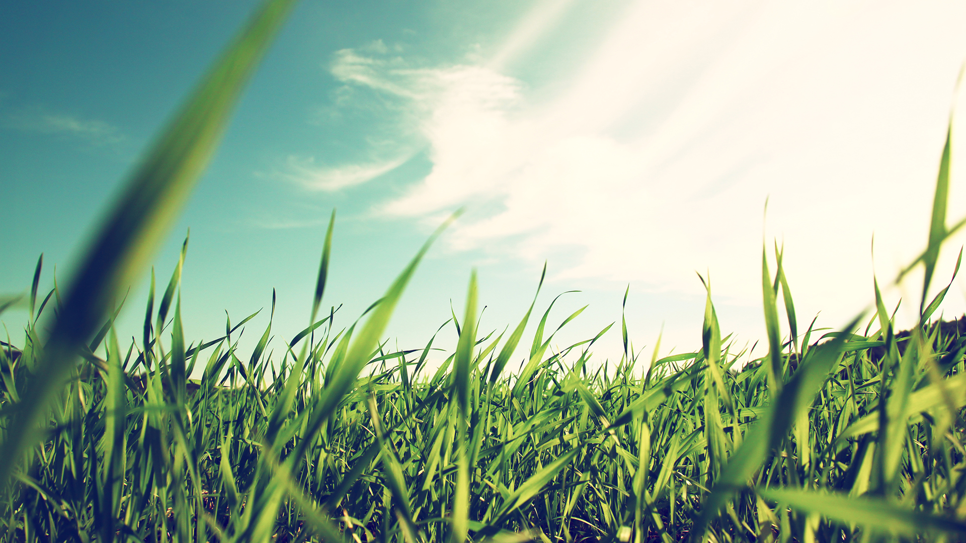 First US municipality to list green bonds overseas