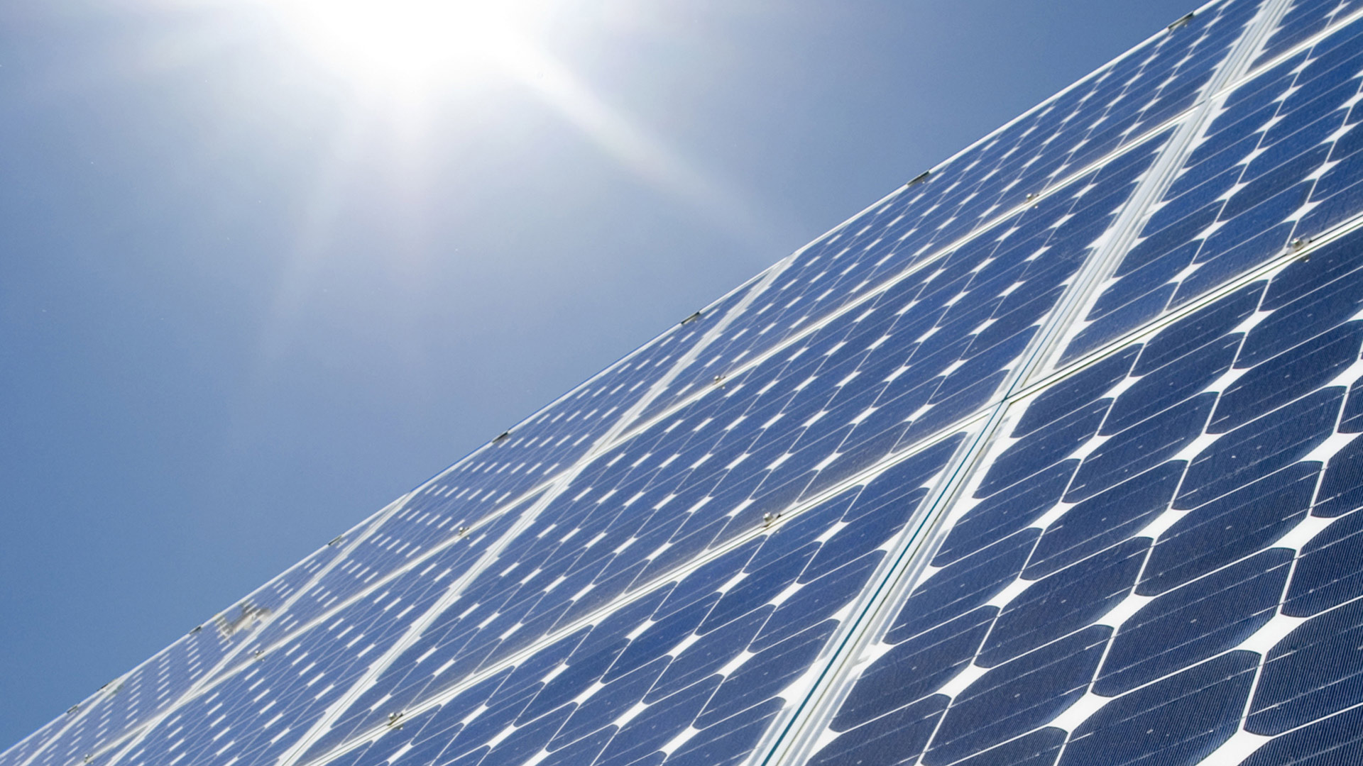 Xinjiang: Blocked solar panels
