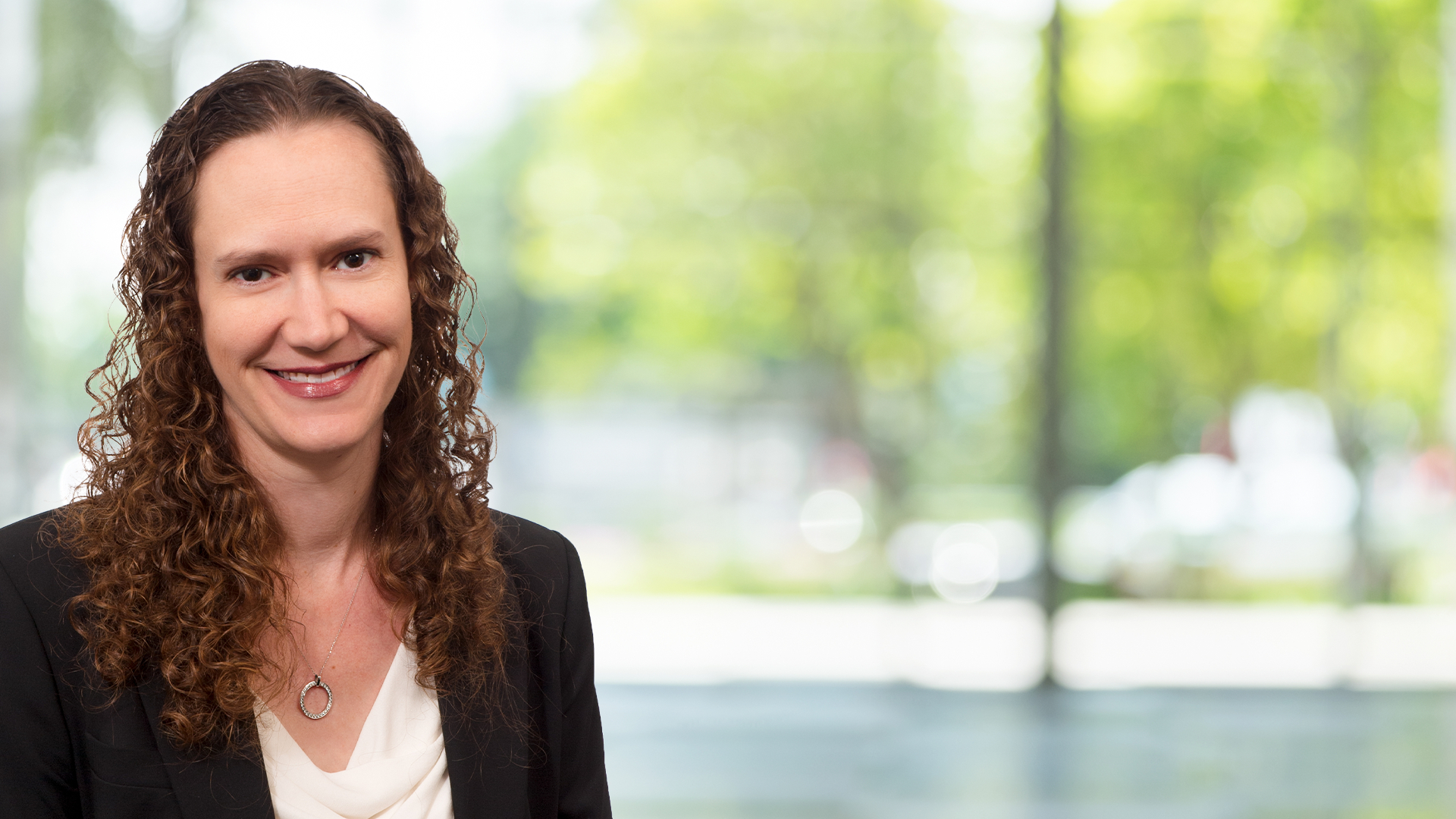 Norton Rose Fulbright partner Katherine Tapley honored with the <i>San Antonio Business Journal’s</i> 2024 Women's Leadership Award