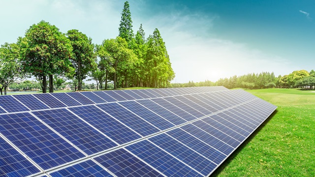 Currents Ep289: Challenges of Greenfield Solar Development in 2025