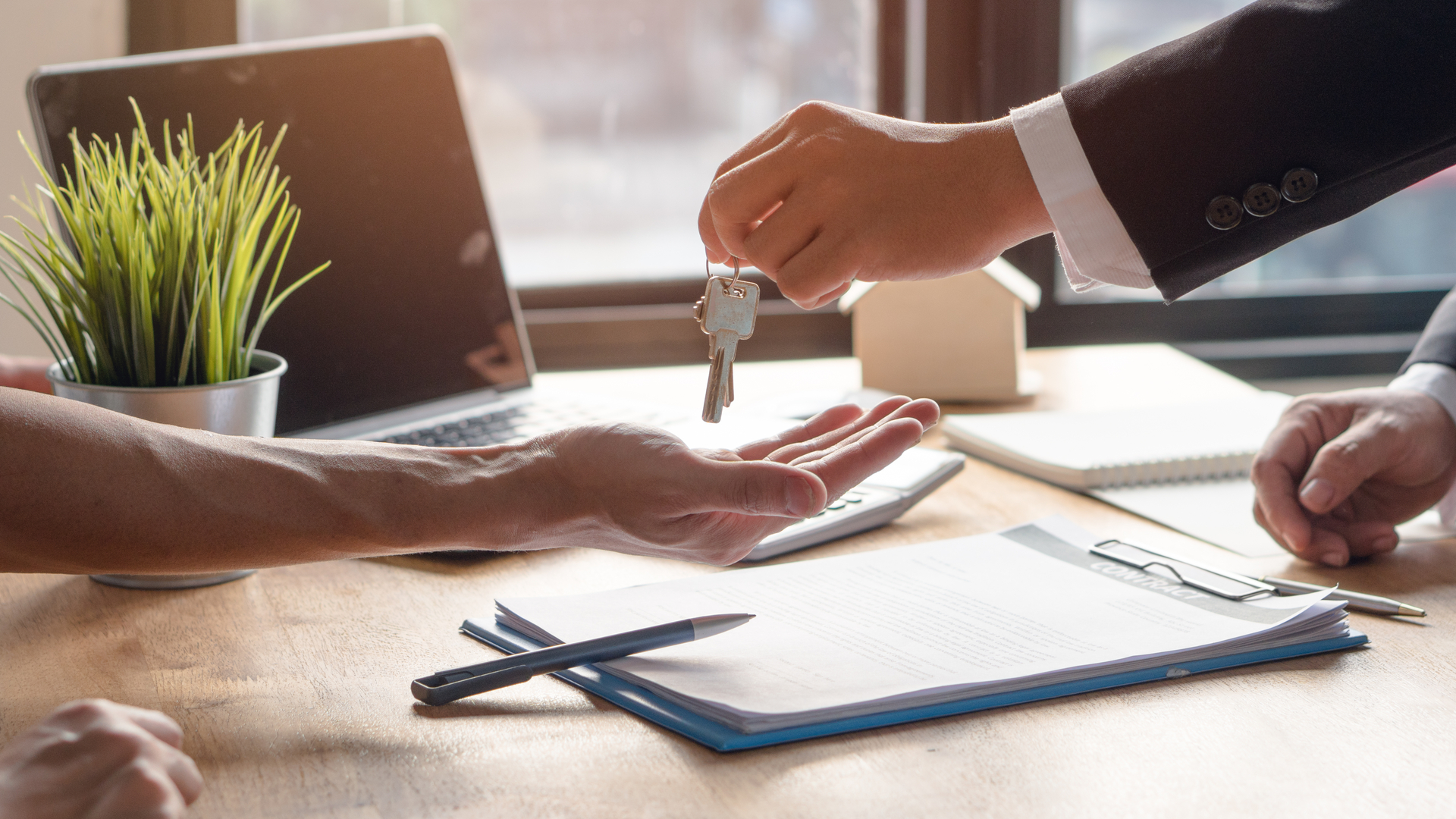 Striking the right leasing deal