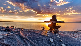 inukshuk