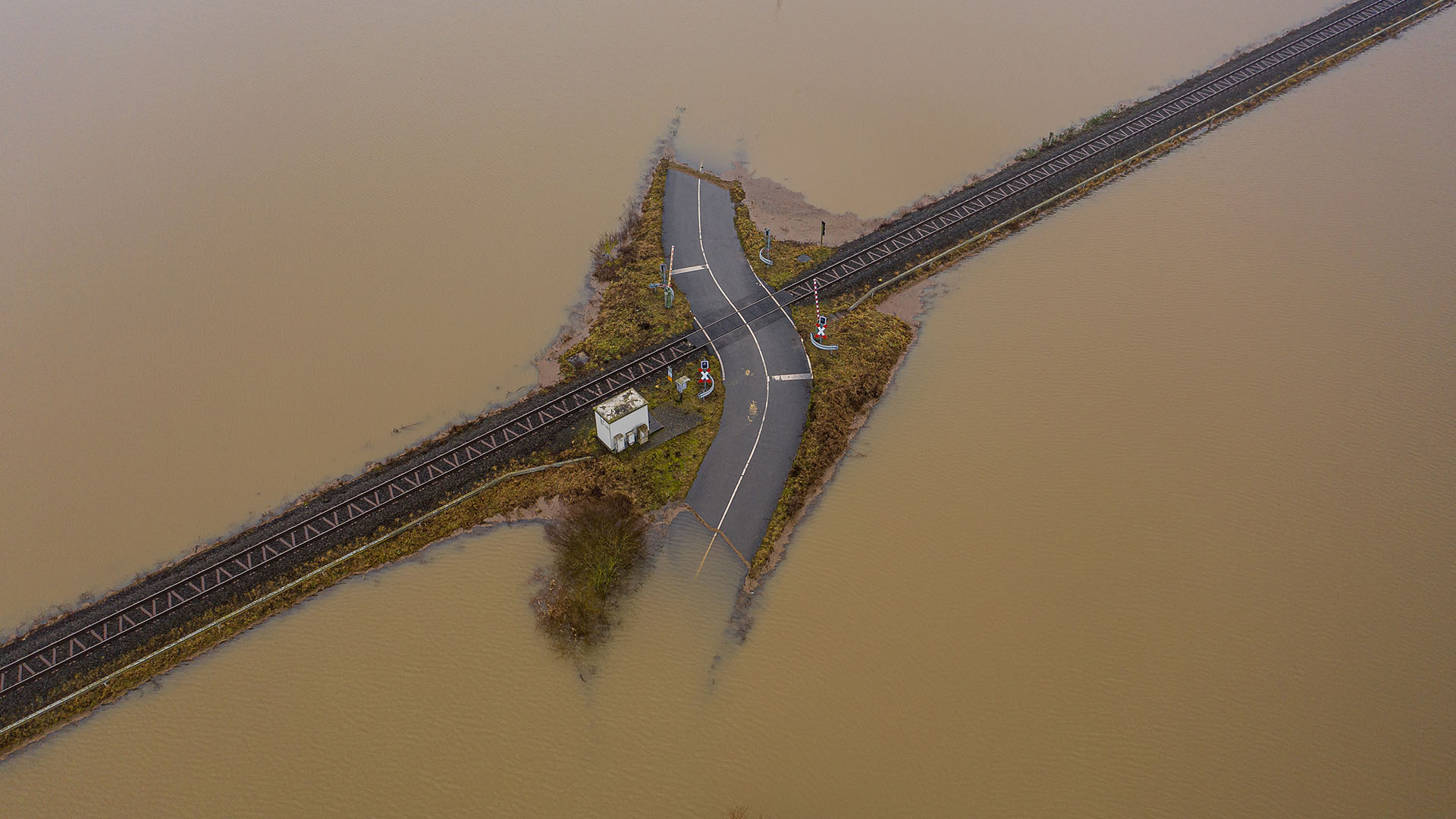 Infrastructures et climat : Protéger les gens et les biens des phénomènes météorologiques catastrophiques