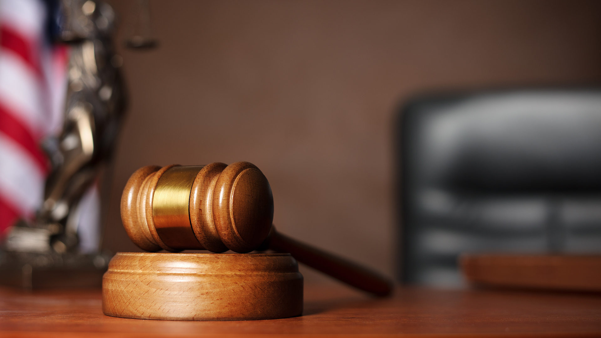 gavel